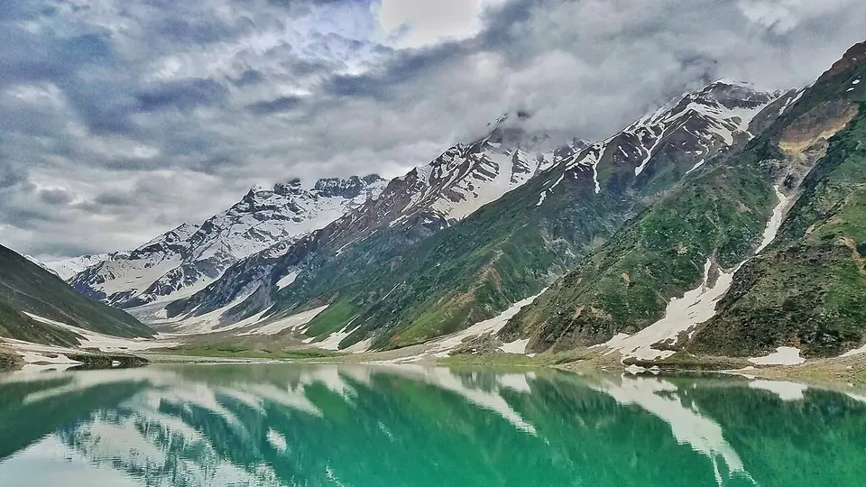 Naran & Kaghan