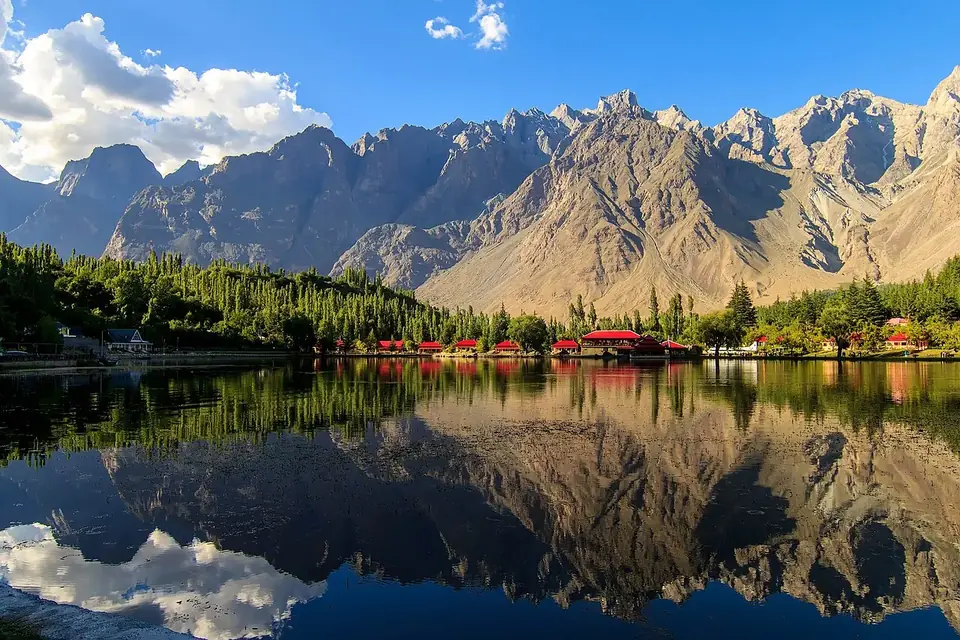 Skardu & Shangrila